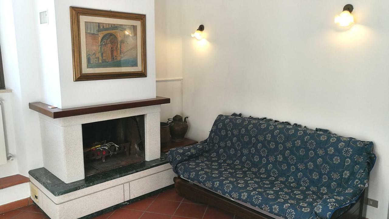 Palazzo Calocci Appartamenti In Asís Exterior foto